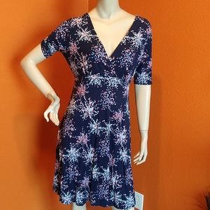 Motherhood dress size small